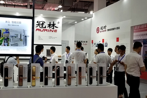 湖南銘騰智能科技有限公司,智能停車場管理系統(tǒng),智能化監(jiān)控系統(tǒng)服務(wù),智能防盜報警系統(tǒng)